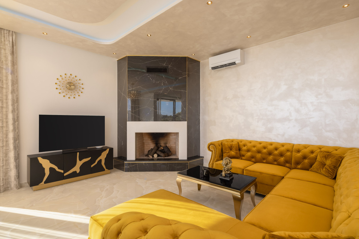 Villa Golden Lion