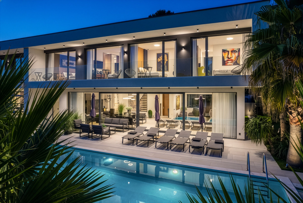 Villa Taboo With Spa