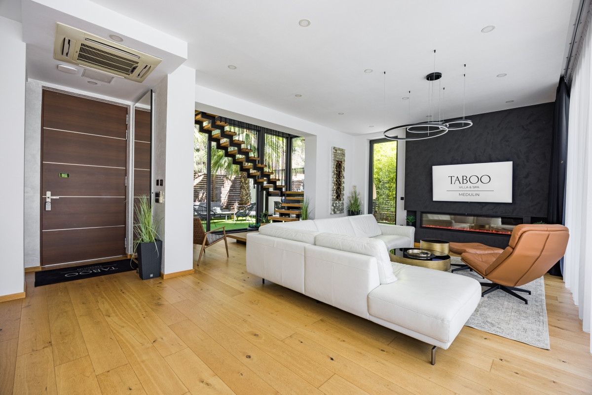 Villa Taboo With Spa