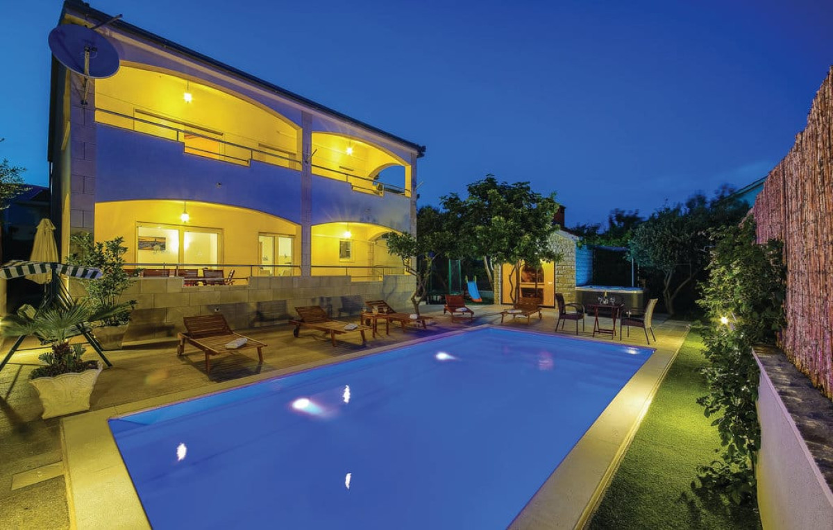 Villa Sunshine
